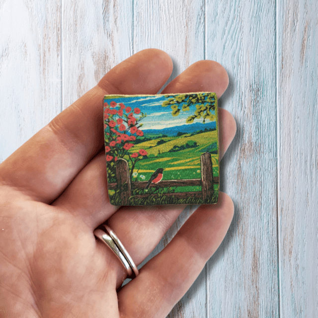 Robin Brooch 